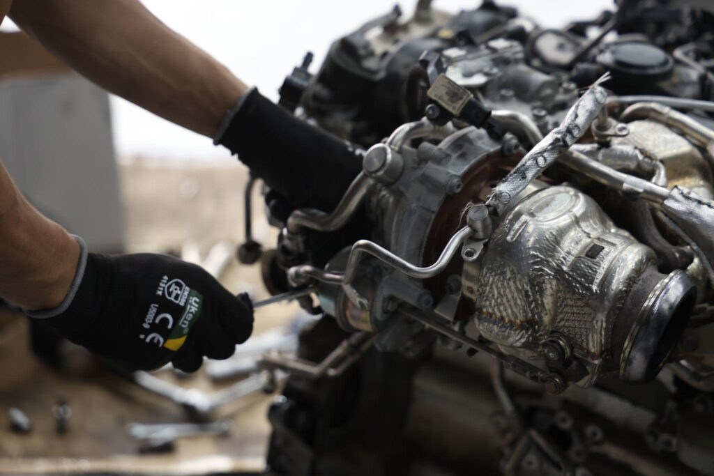 engine overhaul